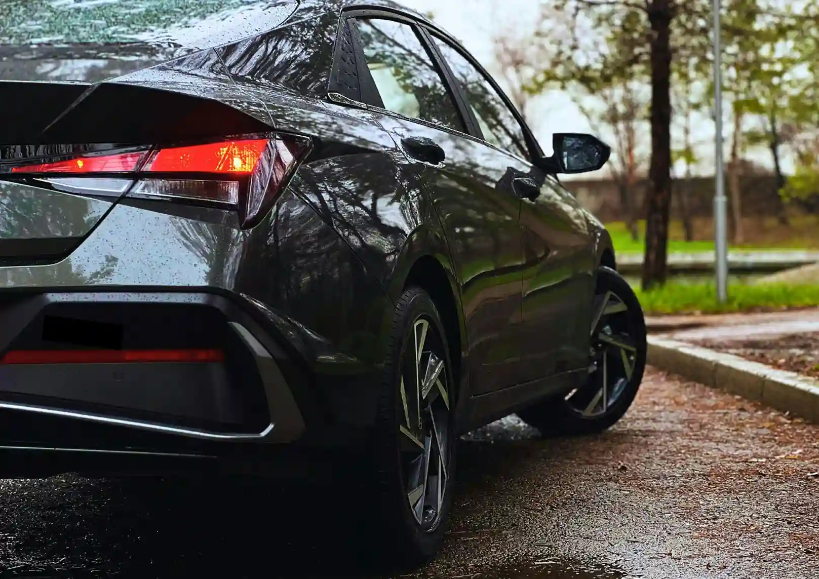 hyundai elantra window tint